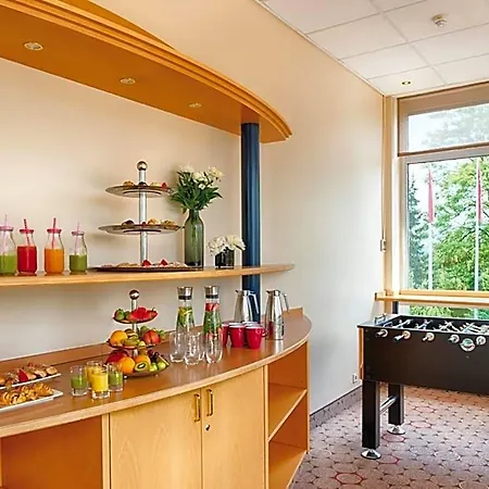 Leonardo Heidelberg Отель 4*